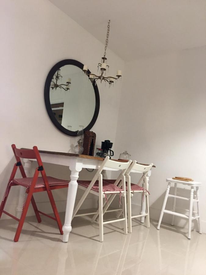 Private Studio Blocks From Coconut Grove ميامي المظهر الخارجي الصورة