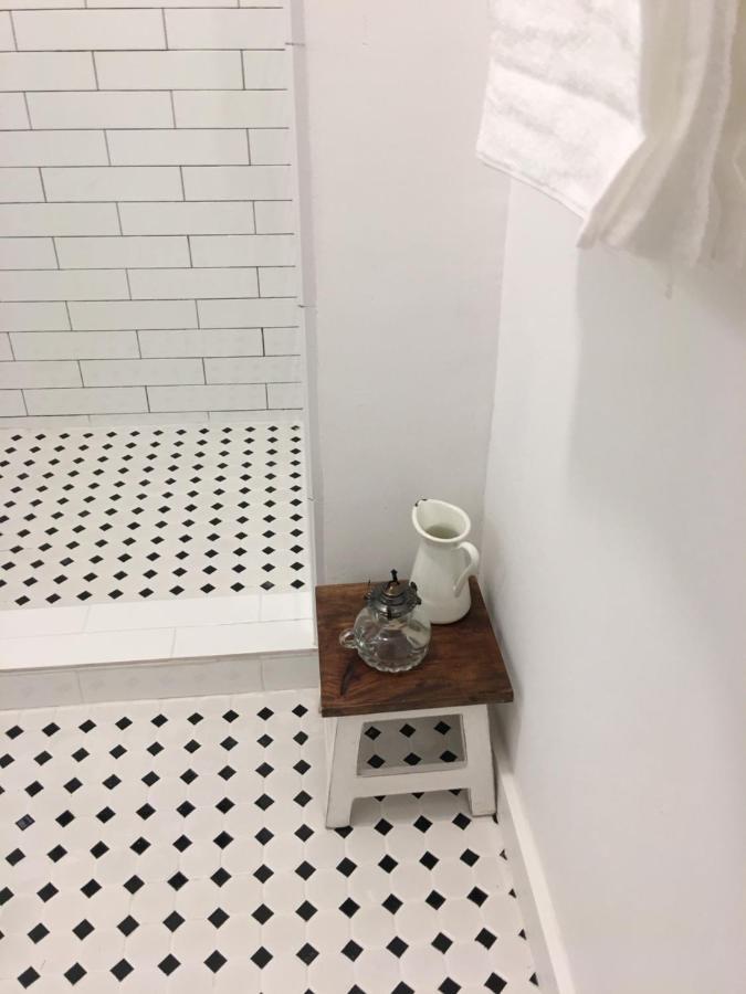 Private Studio Blocks From Coconut Grove ميامي المظهر الخارجي الصورة